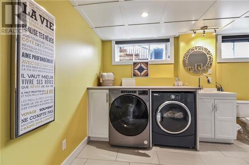 394 Belliveau Street, Dieppe, NB - Indoor Photo Showing Laundry Room