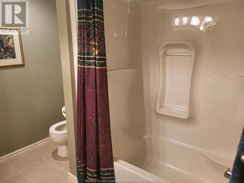 1476 Poisson Street, Tecumseh, ON - Indoor Photo Showing Bathroom
