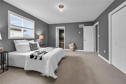 34 Hudson Drive, Cayuga, ON - Indoor Photo Showing Bedroom