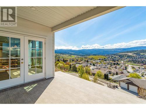 1561 Fairwood Lane, Kelowna, BC - Outdoor With View