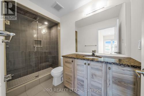 37 Bee Crescent, Brantford, ON - Indoor Photo Showing Bathroom