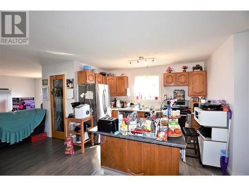 12477 Westside Road, Vernon, BC - Indoor Photo Showing Kitchen