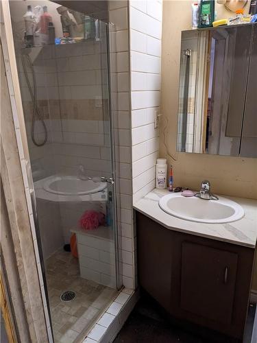 23 Watson'S Lane|Unit #42, Dundas, ON - Indoor Photo Showing Bathroom