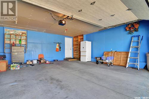 2123 Laurier Crescent, Regina, SK - Indoor Photo Showing Garage