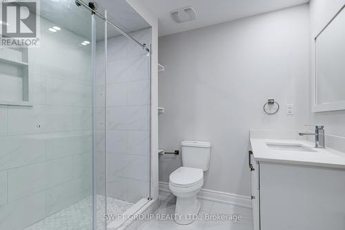 195 Great Falls Boulevard, Hamilton, ON - Indoor Photo Showing Bathroom