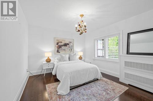 5 Kingscourt Drive, Toronto, ON - Indoor Photo Showing Bedroom