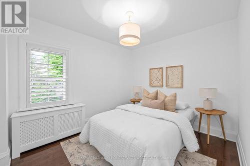 5 Kingscourt Drive, Toronto, ON - Indoor Photo Showing Bedroom