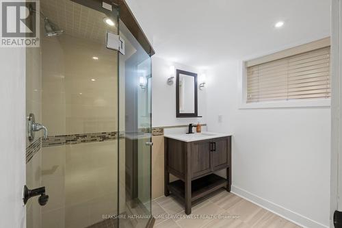 5 Kingscourt Drive, Toronto, ON - Indoor Photo Showing Bathroom