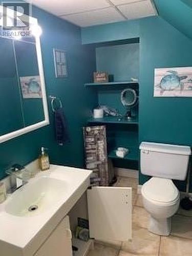 127 West Street, St. Anthony, NL - Indoor Photo Showing Bathroom