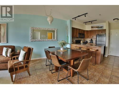 654 Cook Road Unit# 416, Kelowna, BC - Indoor Photo Showing Dining Room