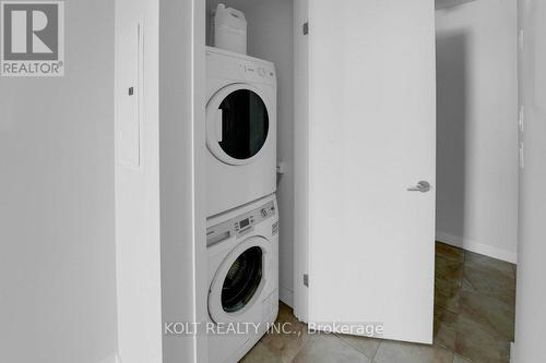 2008 - 14 York Street, Toronto (Waterfront Communities), ON - Indoor Photo Showing Laundry Room