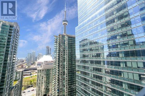 2008 - 14 York Street, Toronto (Waterfront Communities), ON - Outdoor