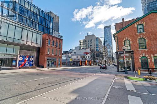 205 - 591 Yonge Street, Toronto (Bay Street Corridor), ON 