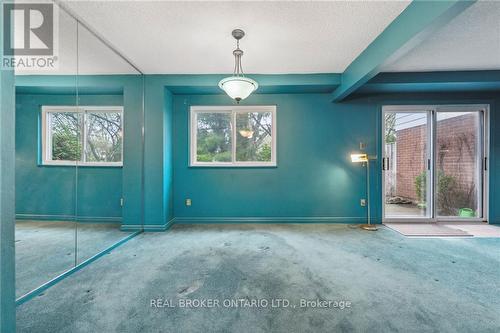 2 - 449 Woodview Road, Burlington, ON - Indoor Photo Showing Other Room