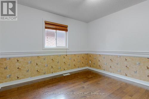 1040 Eager Road, Milton, ON - Indoor Photo Showing Other Room