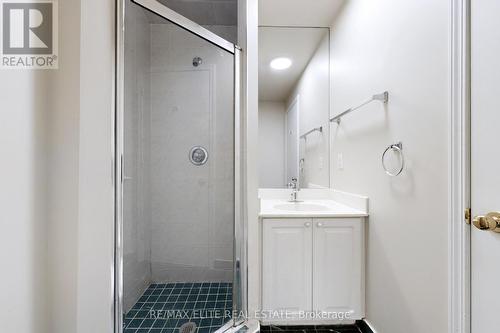 501 - 7 King Street E, Toronto, ON - Indoor Photo Showing Bathroom