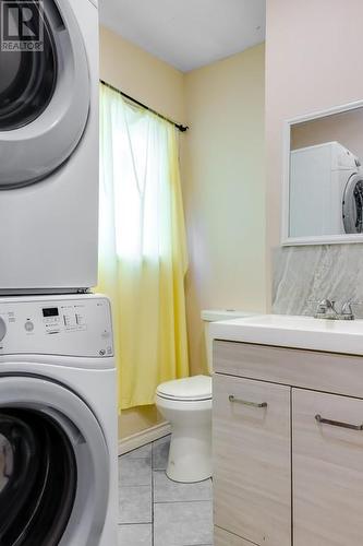43 Lennox Street, Cornwall, ON - Indoor Photo Showing Laundry Room