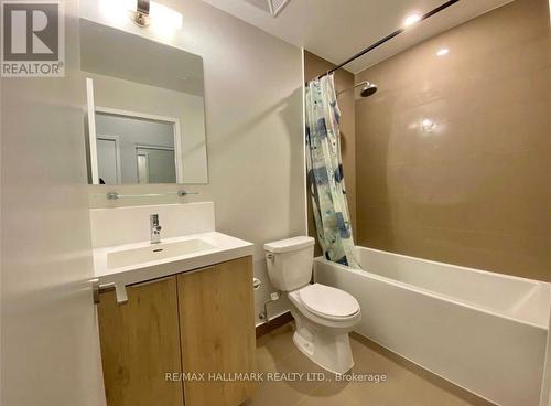 303 - 34 Tubman Avenue, Toronto, ON - Indoor Photo Showing Bathroom