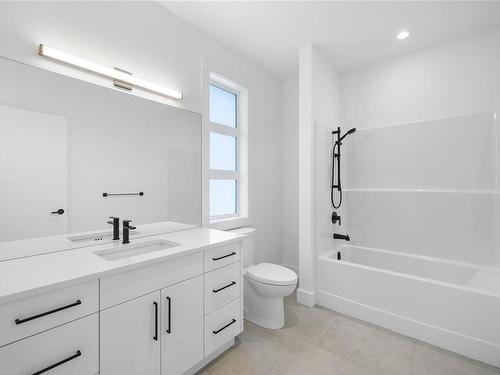 122 Bray Rd, Nanaimo, BC - Indoor Photo Showing Bathroom