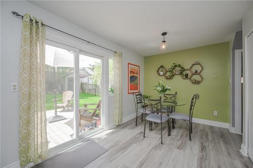 654 Greenhill Avenue, Hamilton, ON - Indoor Photo Showing Dining Room