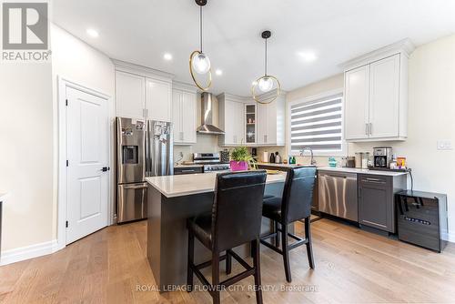 82 Optimist Drive, Southwold, ON - Indoor Photo Showing Kitchen With Upgraded Kitchen