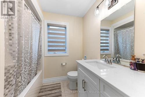 82 Optimist Drive, Southwold, ON - Indoor Photo Showing Bathroom