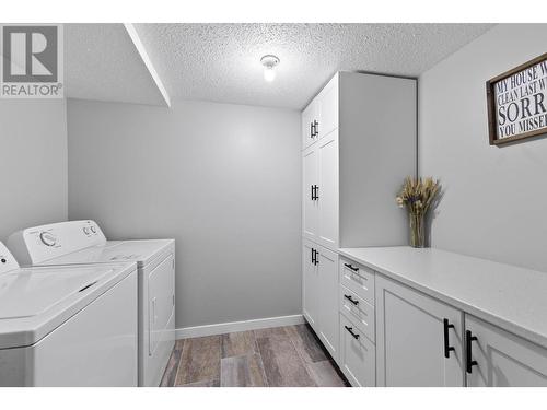 43-1221 Hugh Allan Drive, Kamloops, BC - Indoor Photo Showing Laundry Room