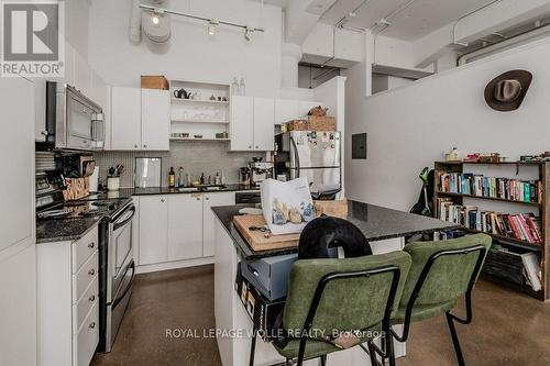 217 - 404 King Street W, Kitchener, ON - Indoor Photo Showing Kitchen