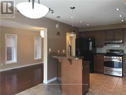 128 Clough Crescent, Guelph, ON - Indoor Photo Showing Kitchen