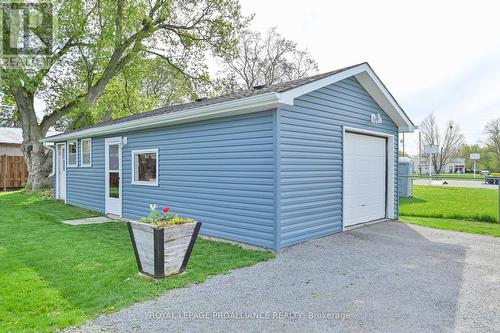 7 Porter Street, Prince Edward County, ON - Outdoor