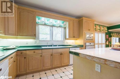 32 Bridlewood Lane, Belleville, ON - Indoor Photo Showing Kitchen