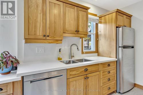 509 Gilmour Street, Peterborough, ON - Indoor Photo Showing Kitchen With Double Sink