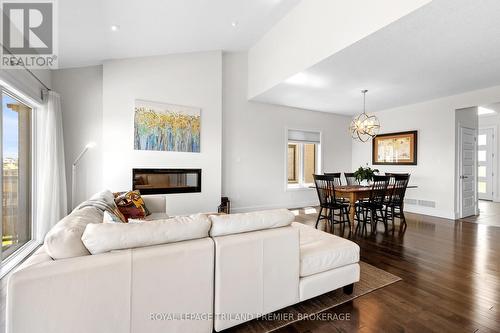 2020 Wateroak Drive, London, ON - Indoor Photo Showing Living Room With Fireplace