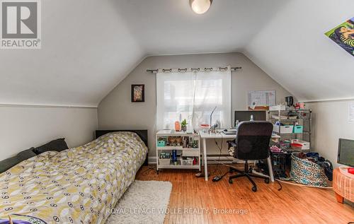 311 Spruce Street, Waterloo, ON - Indoor Photo Showing Bedroom