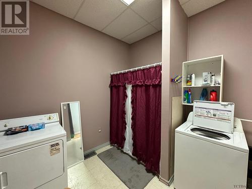 20-22 Webster St, Virginiatown, ON - Indoor Photo Showing Laundry Room