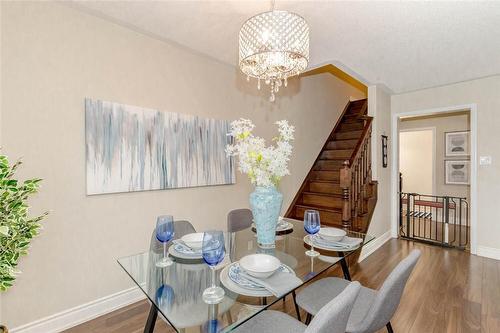 76 Suitor Court, Milton, ON - Indoor Photo Showing Dining Room