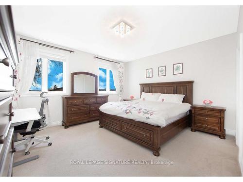 804 Glenbrook Ave, Burlington, ON - Indoor Photo Showing Bedroom