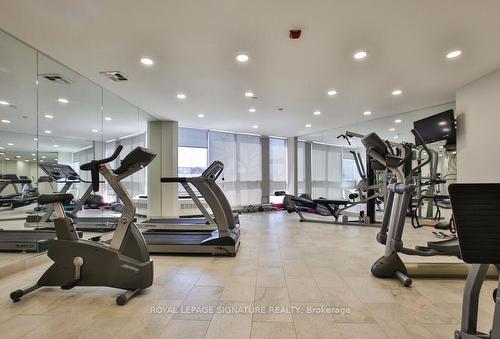 201-1600 Keele St, Toronto, ON - Indoor Photo Showing Gym Room