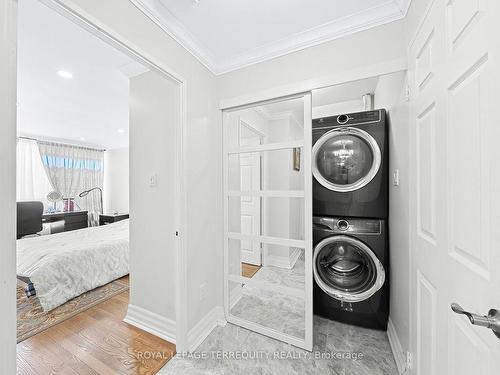 113-55 Elm Dr, Mississauga, ON - Indoor Photo Showing Laundry Room