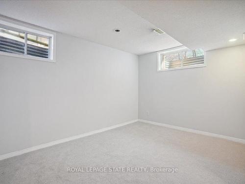 4233 Stadelbauer Dr, Lincoln, ON - Indoor Photo Showing Other Room