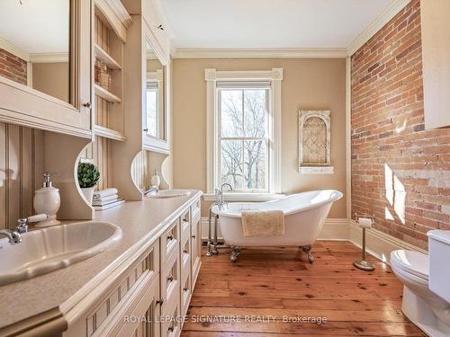 881 Orchard Rd, Smith-Ennismore-Lakefield, ON - Indoor Photo Showing Bathroom