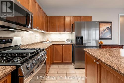 965 O'Reilly Crescent, Shelburne, ON - Indoor Photo Showing Kitchen