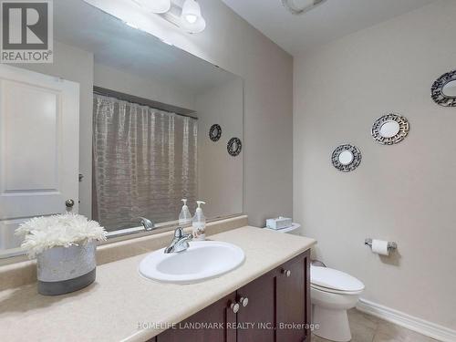 3115 Neyagawa Boulevard, Oakville, ON - Indoor Photo Showing Bathroom