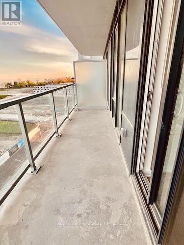 809 - 220 Missinnihe Way, Mississauga, ON - Outdoor With Balcony With View With Exterior
