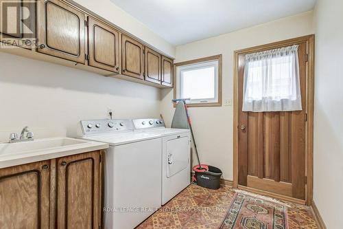 71 Neilson Drive, Toronto, ON - Indoor Photo Showing Laundry Room
