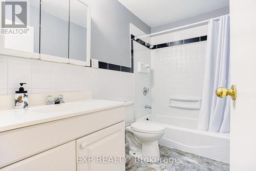 128 Cook Avenue, Fort Erie, ON - Indoor Photo Showing Bathroom