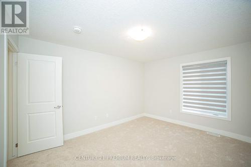 2060 Evans Boulevard, London, ON - Indoor Photo Showing Other Room
