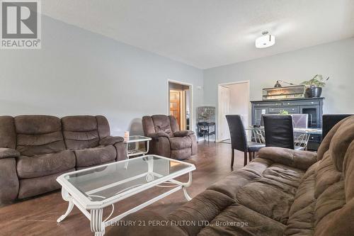 32 Donker Drive, St. Thomas, ON - Indoor Photo Showing Living Room With Fireplace