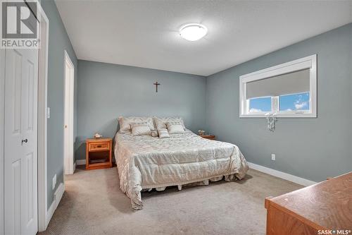 551 Redwood Crescent, Warman, SK - Indoor Photo Showing Bedroom