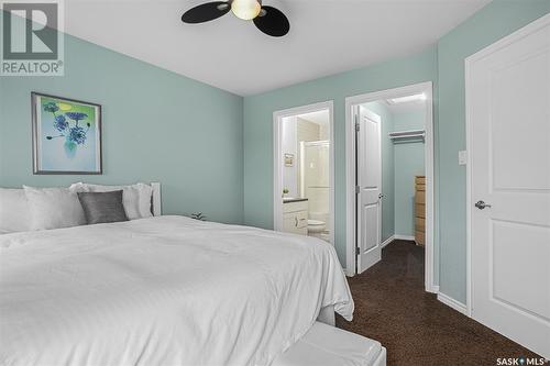 142 West Hampton Boulevard, Saskatoon, SK - Indoor Photo Showing Bedroom